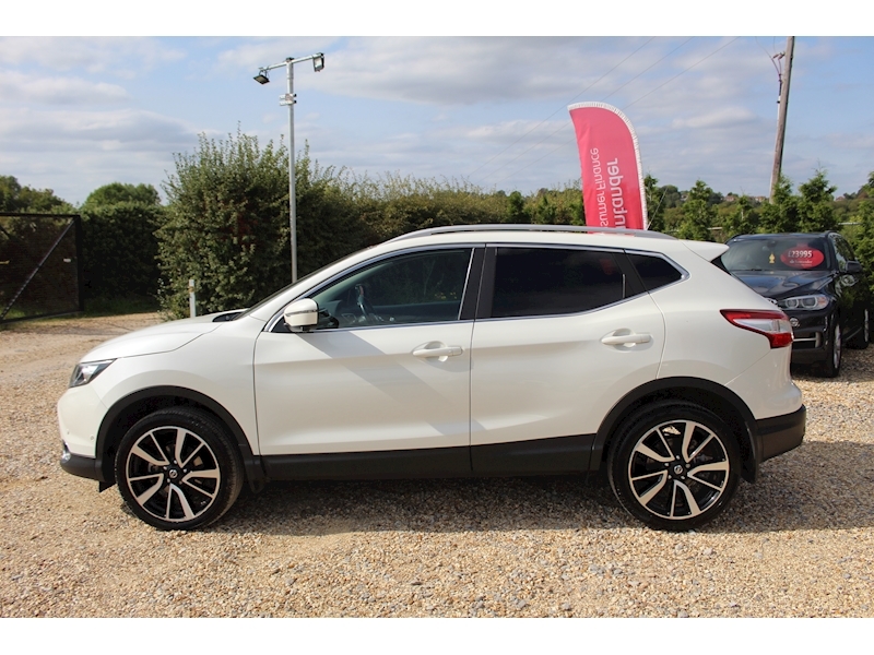 Used 2015 Nissan Qashqai Tekna For Sale (U1563) Phoenix Car Centre