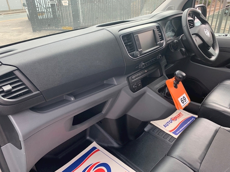 Vauxhall Vivaro CDTi 1.5 L2 LWB SPORTIVE (EURO6/HI-SPEC)