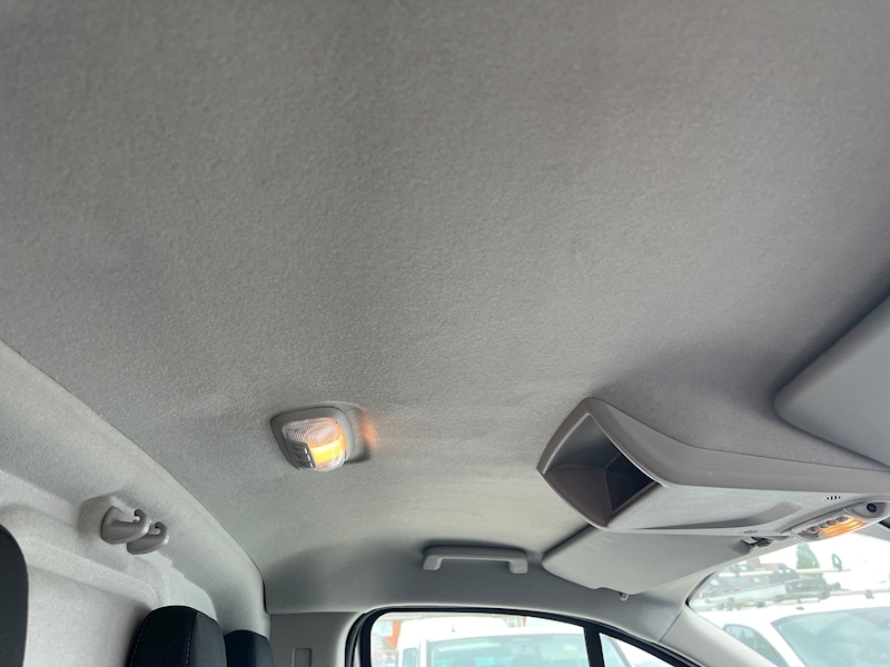 Ford TDCi 2.0 300 L2 LWB SKY TREND PLUS (EU6)