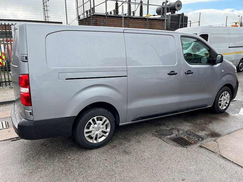 Vauxhall DYNAMIC 1.5TD 100 LWB (METALLIC) ULEZ