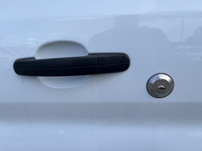 Ford 350 2.0TDCi L4 XLWB JUMBO (AIRCON) ULEZ