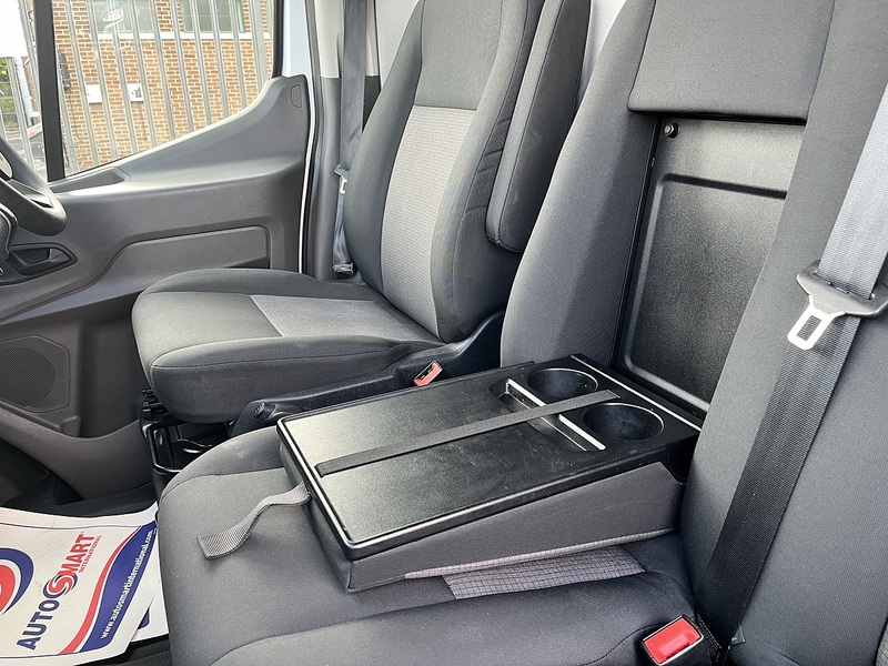 Ford 350 2.0TDCi L4 XLWB JUMBO (AIRCON) ULEZ