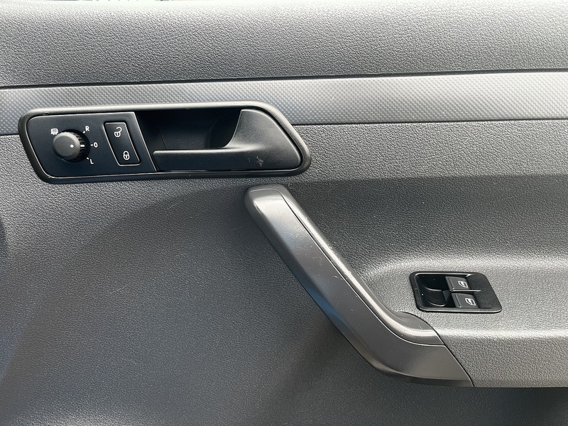 Volkswagen C20 1.6TDi 100 LWB VAN (AIRCON)