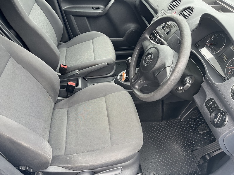 Volkswagen C20 1.6TDi 100 LWB VAN (AIRCON)