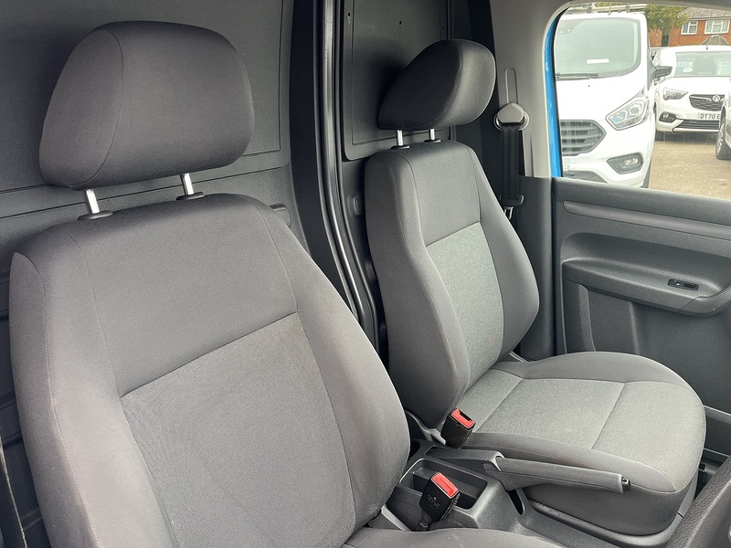 Volkswagen C20 1.6TDi 100 LWB VAN (AIRCON)