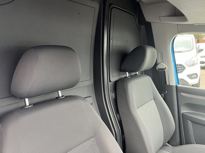 Volkswagen C20 1.6TDi 100 LWB VAN (AIRCON)