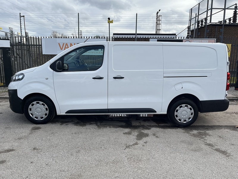 Vauxhall DYNAMIC 1.5CDTi 100 L2 LWB (HIGH SPEC) ULEZ