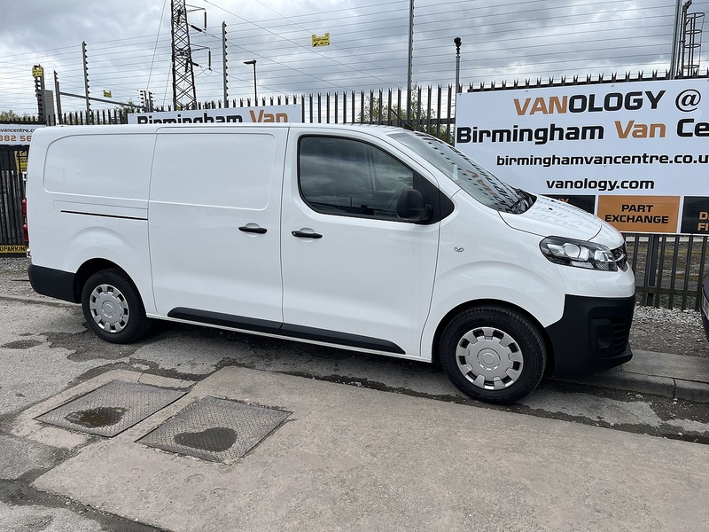 Vauxhall DYNAMIC 1.5CDTi 100 L2 LWB (HIGH SPEC) ULEZ