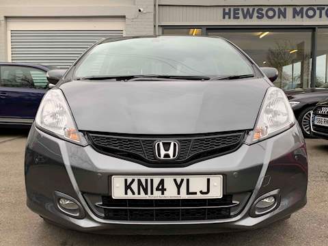 Jazz I-Vtec Ex Hatchback 1.3 Cvt Petrol