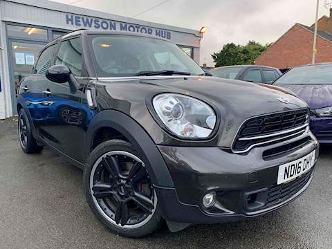Mini Countryman Cooper S Hatchback 1.6 Manual Petrol