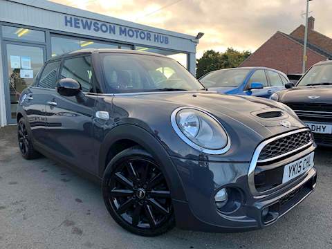Mini Cooper S Hatchback 2.0 Manual Petrol