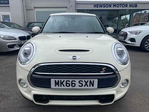 Mini Cooper S Hatchback 2.0 Automatic Petrol