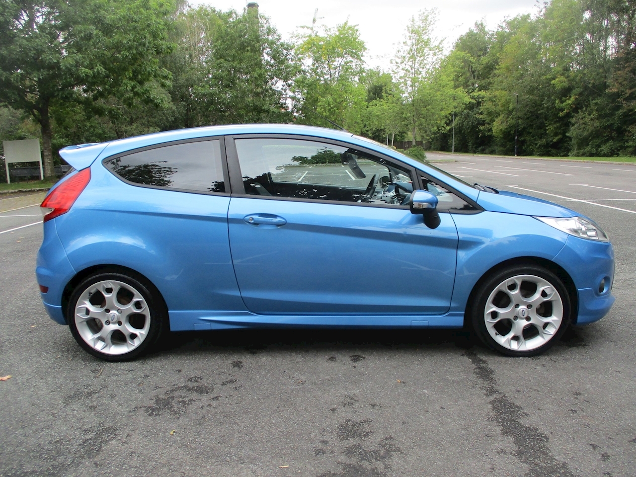 FORD FIESTA ford-fiesta-2010-for-sale-in-limerick-for-eur5-250-on