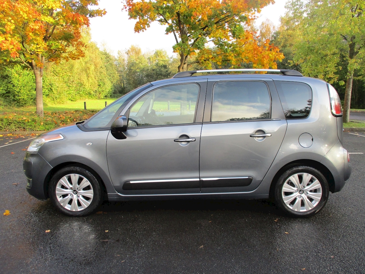 C3 Picasso Exclusive MPV 1.6 Manual Diesel