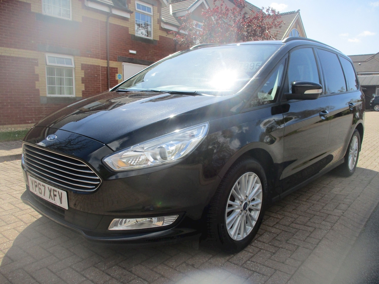 Ford Galaxy: Large 7-Seater MPV