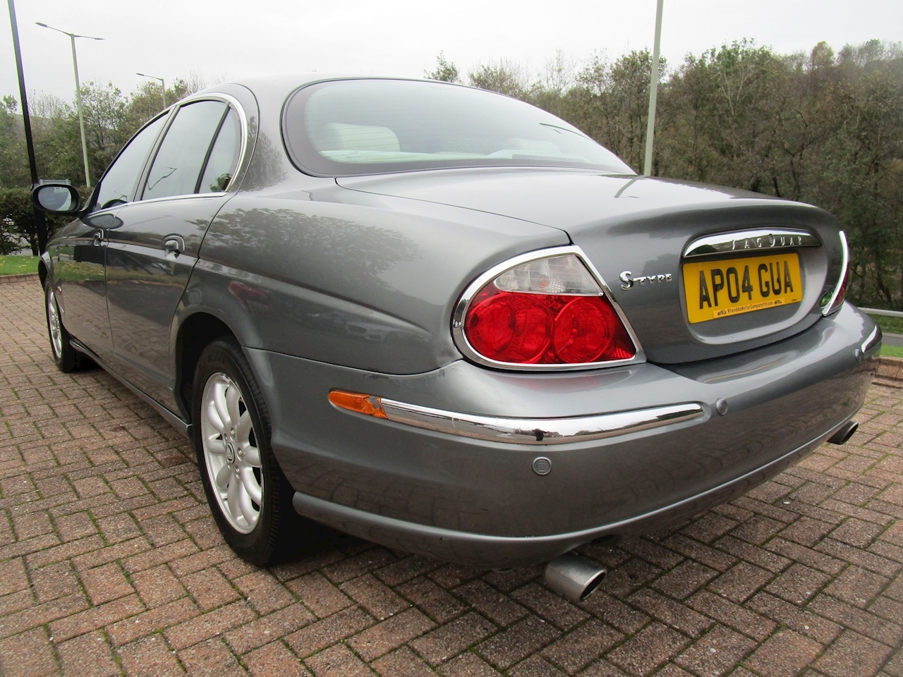 S-Type V6 Saloon 2.5 Automatic Petrol
