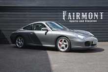 Porsche 911 996 Carrera 4S - U227