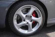 Porsche 911 996 Carrera 4S - U227