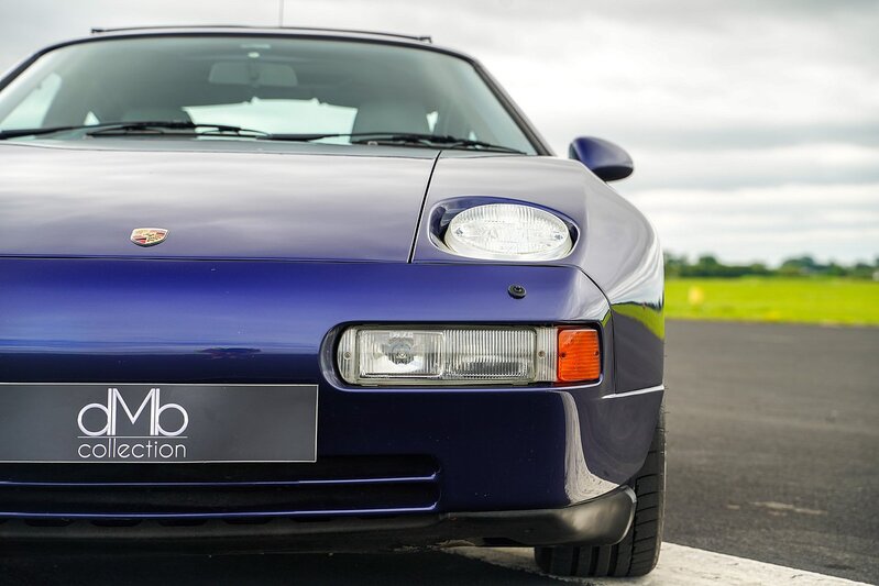 Porsche 928 Gts - U1219