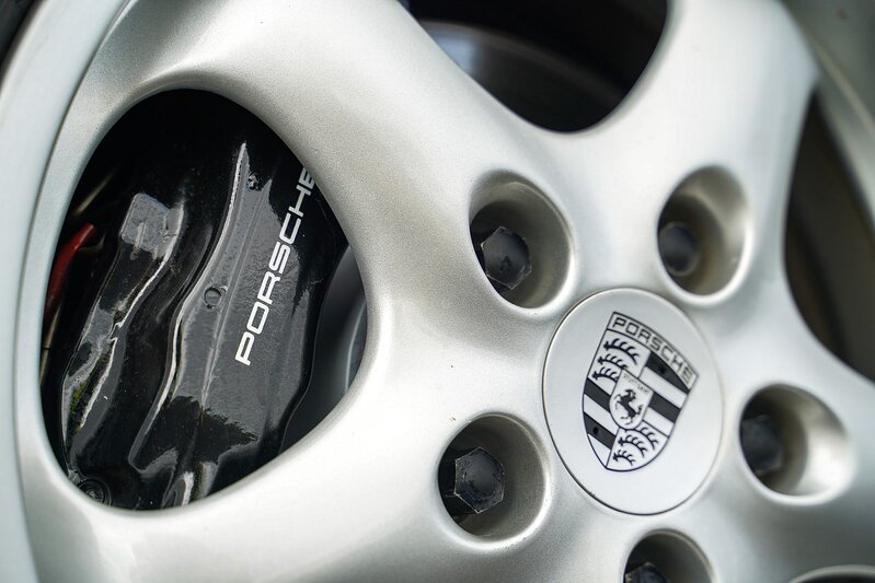 Porsche 928 Gts - U1219