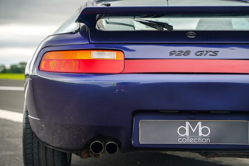 Porsche 928 Gts - U1219