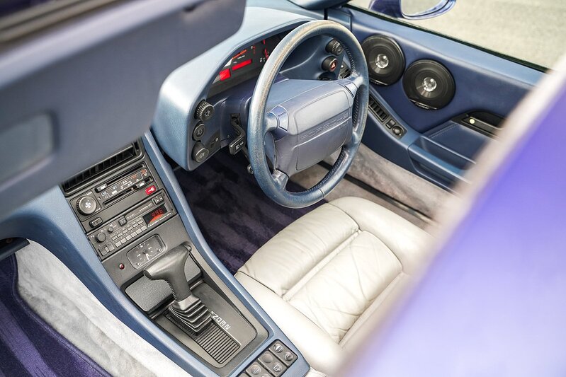 Porsche 928 Gts - U1219