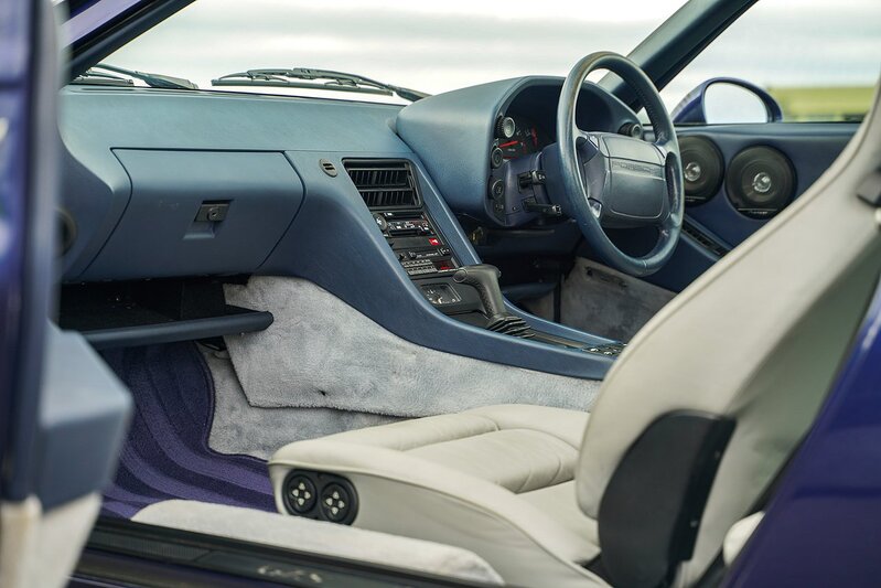 Porsche 928 Gts - U1219