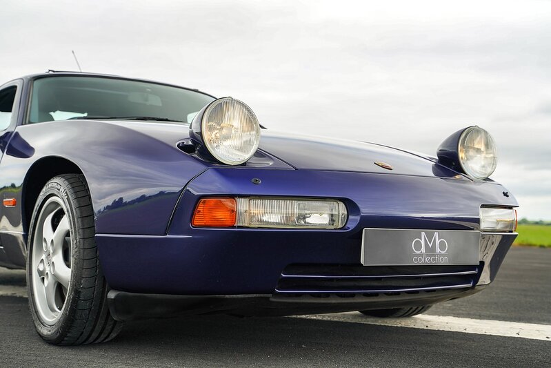 Porsche 928 Gts - U1219