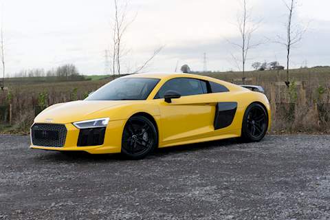 5.2 FSI V10 Plus Coupe 2dr Petrol S Tronic quattro (s/s) (610 ps)