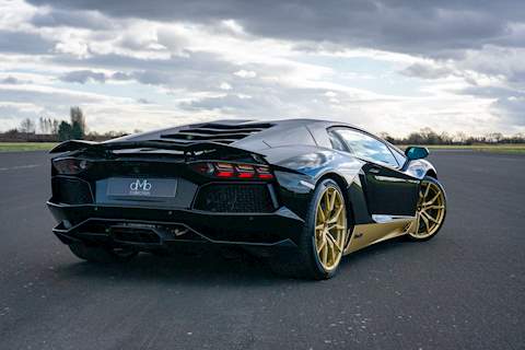 6.5 V12 LP 700-4 Coupe 2dr Petrol ISR 4WD (700 bhp)