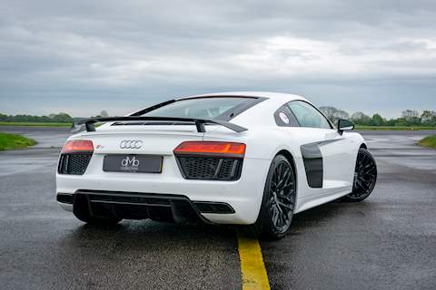 5.2 FSI V10 Plus Coupe 2dr Petrol S Tronic quattro Euro 6 (s/s) (610 ps)