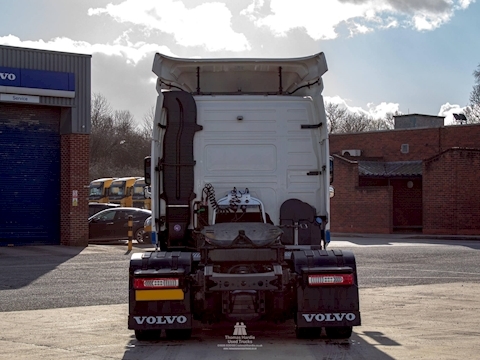 FM Volvo FM11 450 Euro 6 6x2 Globetrotter Tractor Unit 10.8 2dr Tractor Unit I-Shift Diesel