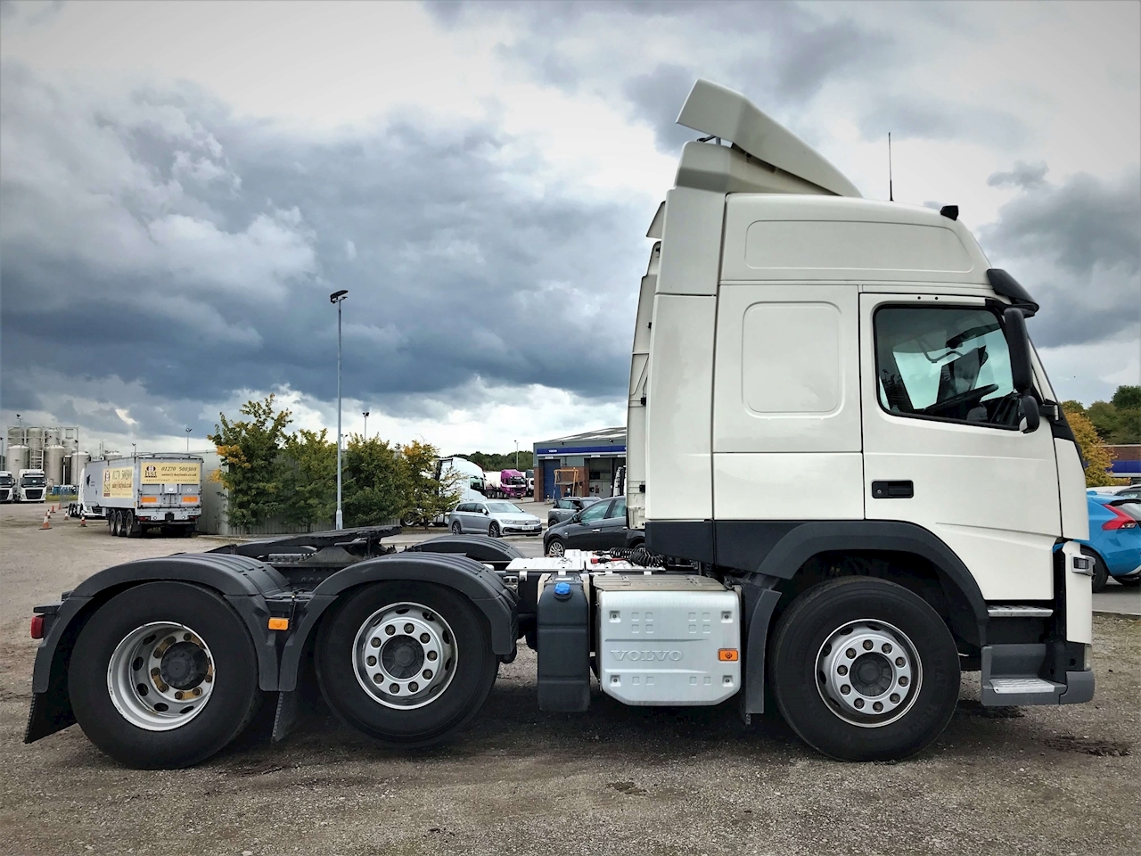 Volvo fm truck 6x2