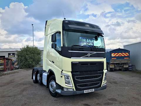 FH 6x2 Tractor Unit 12.8 2dr Tractor Unit I-Shift Diesel