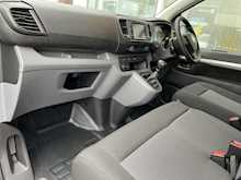 Vauxhall Vivaro 2.0cc Turbo 145ps Dynamic 6 Seat Crew van L2 LWB With Air Con & Delivery Miles 2.0 6dr Combi Van Manual Diesel