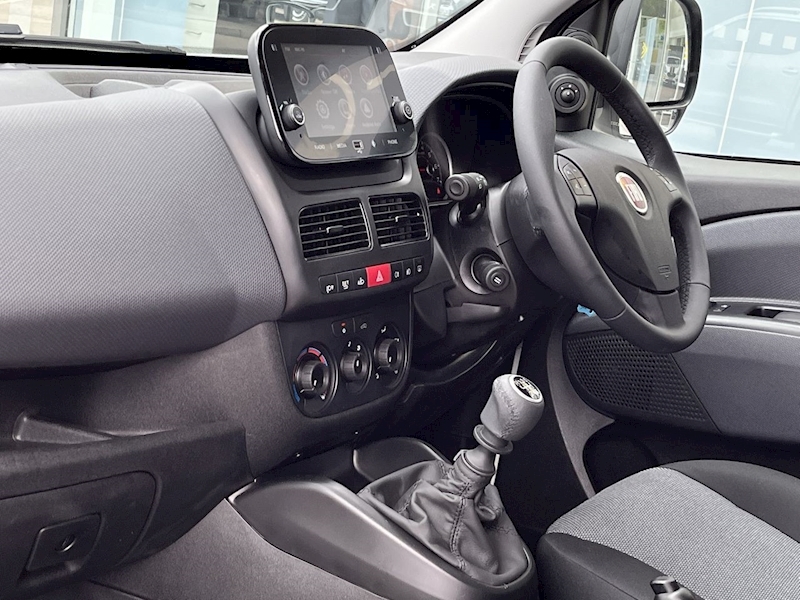 Fiat Doblo Multijet Trekking Maxi  L2 Lwb with Air Con, Alloys & Sat Nav Capability 1.6 5dr Panel Van Manual Diesel