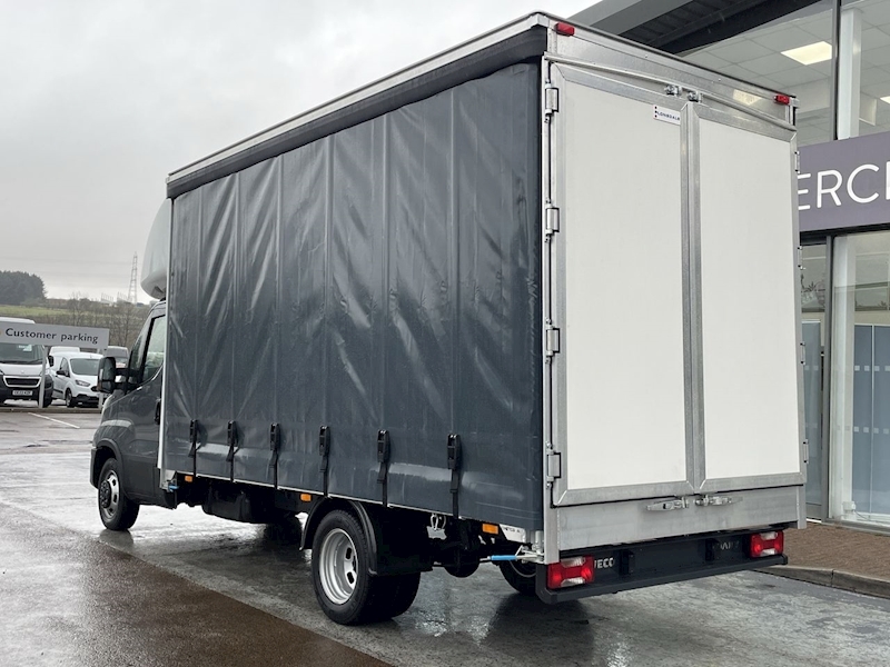 Iveco 160ps 35/C/16 4100 4.5M Curtainside Business Pack With Air Con & Delivery Miles 2.3 2dr Curtain Side Manual Diesel