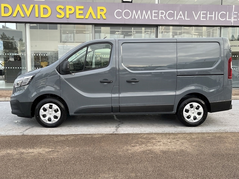 Renault DCI 130ps L1 H1 SWB Business + Plus 6 Speed Euro 6 With Air Con & Delivery Miles 2.0 5dr Panel Van Manual Diesel