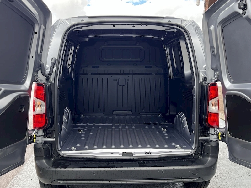 Vauxhall CDTI Turbo D 100ps Dynamic (Prime) L1 2300 with Air Con 1.5 5dr Panel Van Manual Diesel