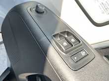 Vauxhall CDTi140ps 3500 Prime Heavy L4 H2 Xlwb with Sat Nav & Air Con 2.2 5dr Panel Van Manual Diesel