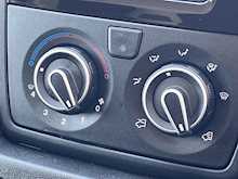Vauxhall CDTi 140ps Turbo D Dynamic L2 H2 Mwb with Sat Nav & Air Con 2.2 5dr Panel Van Manual Diesel
