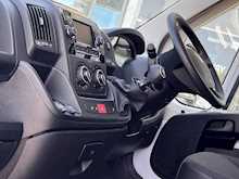 Vauxhall CDTi 140ps Turbo D Dynamic L2 H2 Mwb with Sat Nav & Air Con 2.2 5dr Panel Van Manual Diesel