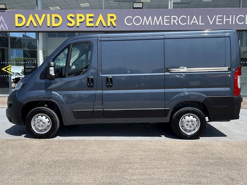 Peugeot HDi 120ps Professional L1 H1 SWB 333 with Air Con & Parking Sensors 2.2 5dr Panel Van Manual Diesel
