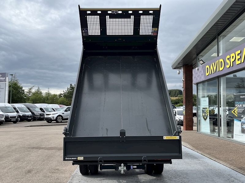 Iveco 140ps 35C14 Unregistered Tipper With Construction Pack, Air Con & Tow Bar 2.3 2dr Tipper Manual Diesel