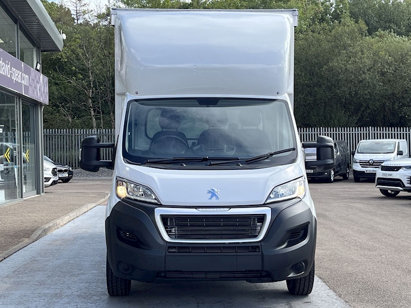 Peugeot HDI 335 140ps Curtainside Body with Air Con & Delivery Miles 2.2 4dr Curtain Side Manual Diesel