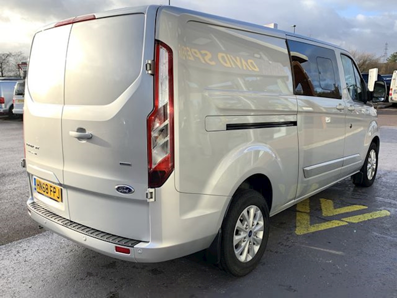 Used 2018 Ford Transit Custom Tdci 130ps 300 Limited 5 Seat Kombi Crew ...