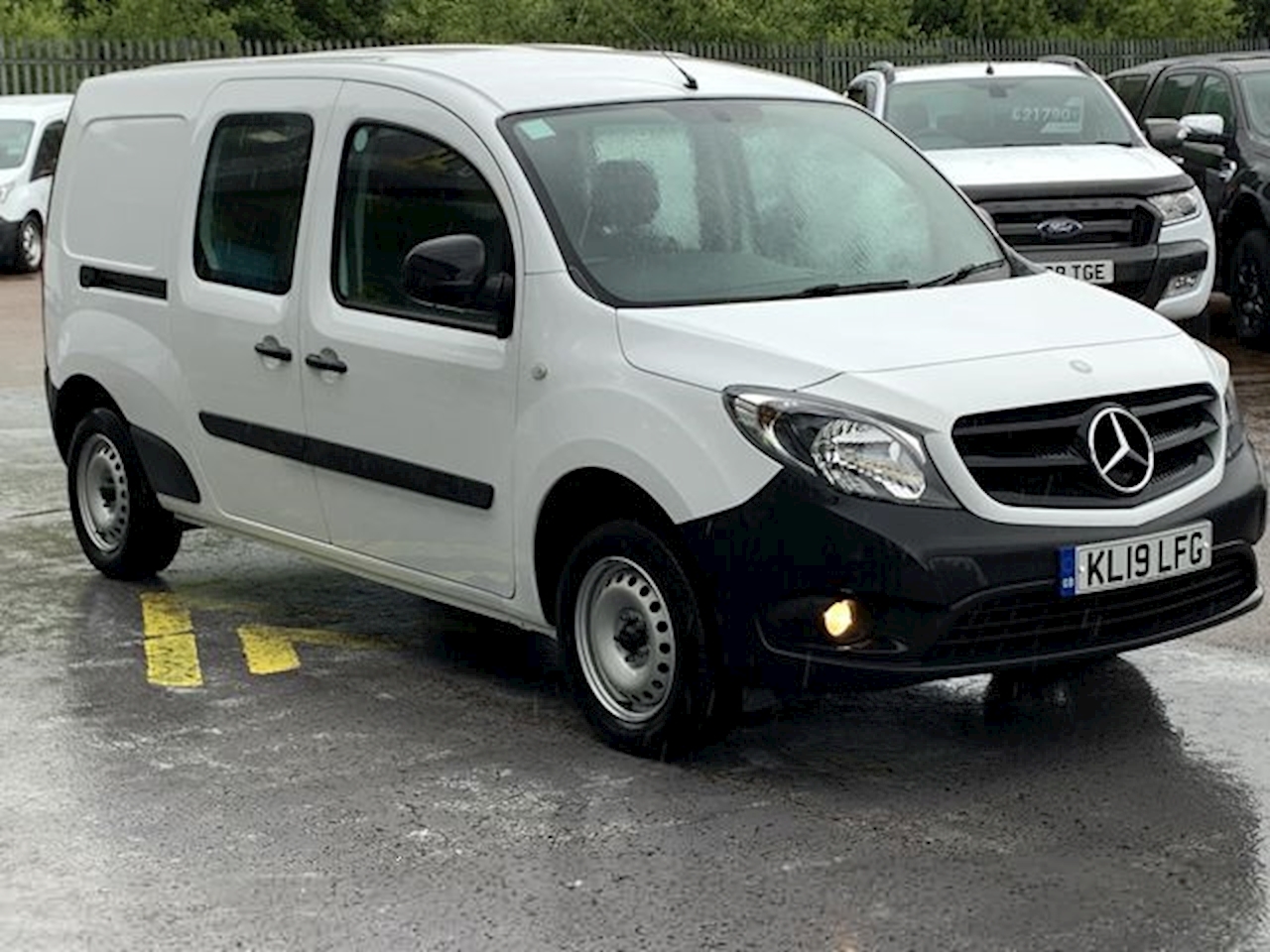 Used 2019 MercedesBenz Citan CDI 110ps 111 L2 Lwb Dualiner 5 Seat