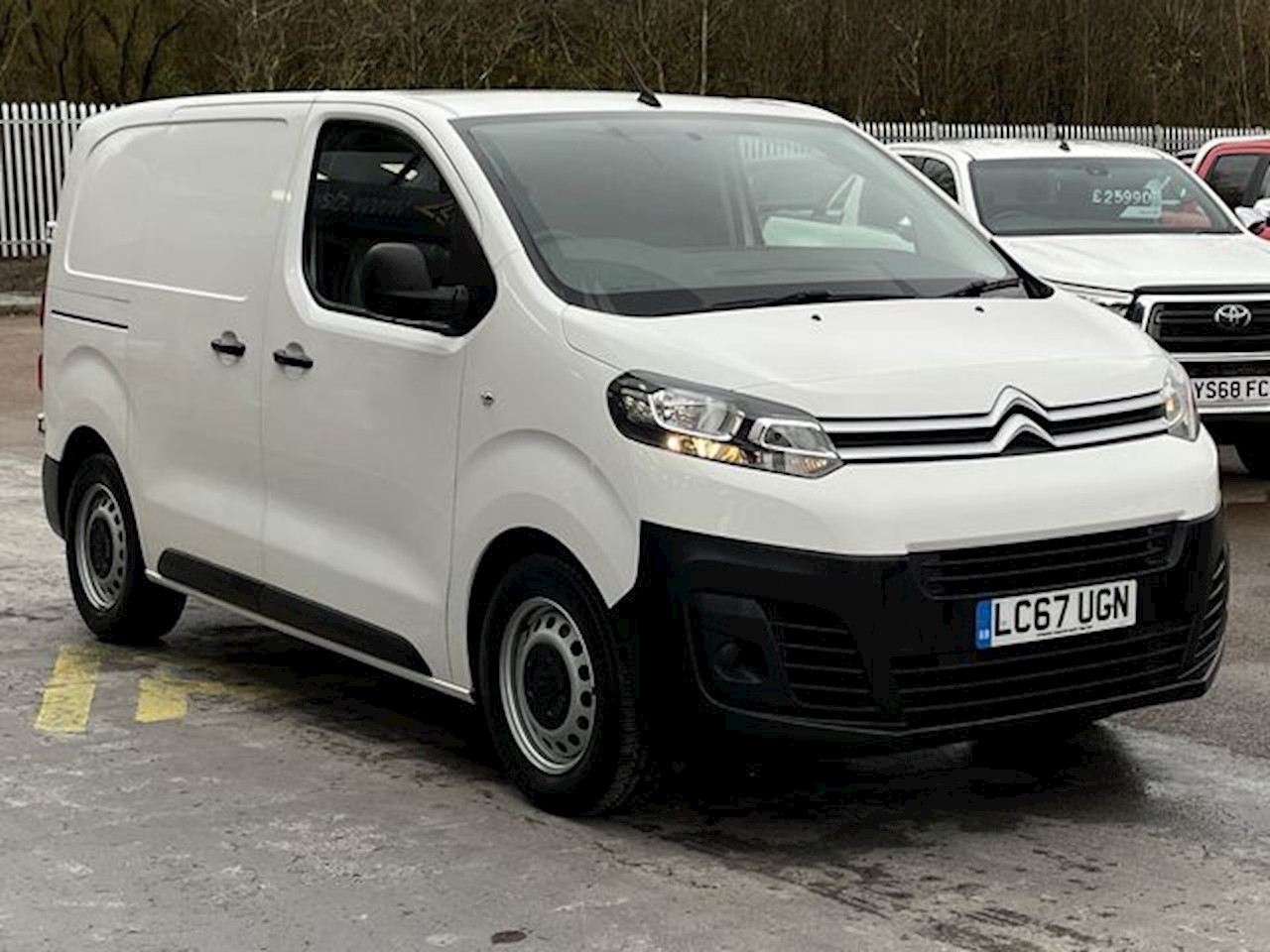 citroen dispatch modified
