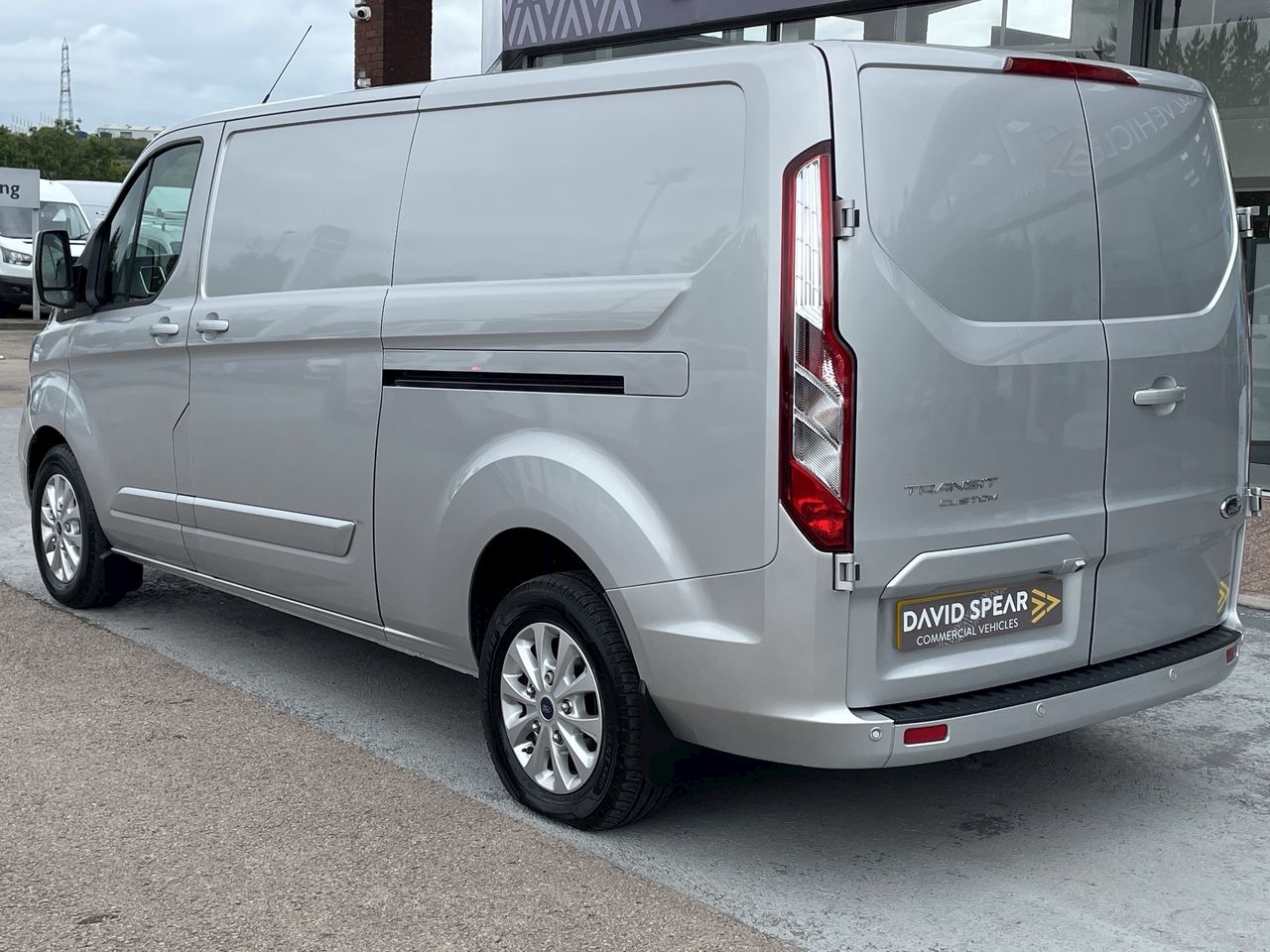 transit custom limited lwb