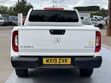 Mercedes-Benz CDI 190ps Pure 4x4 Dcb with Reversing Camera, Air Con & Alloy Wheels 2.3 4dr Pickup Automatic Diesel